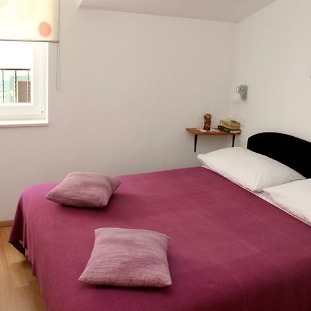 Apartment Bucevic Σίμπενικ Εξωτερικό φωτογραφία
