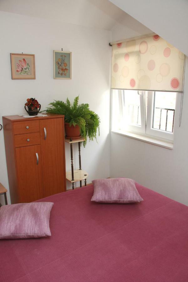 Apartment Bucevic Σίμπενικ Εξωτερικό φωτογραφία